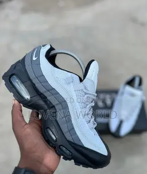 Multicoloured Nike Airmax 95