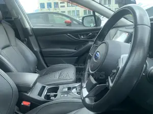 Subaru Impreza 2.0i Limited AWD 2017 White