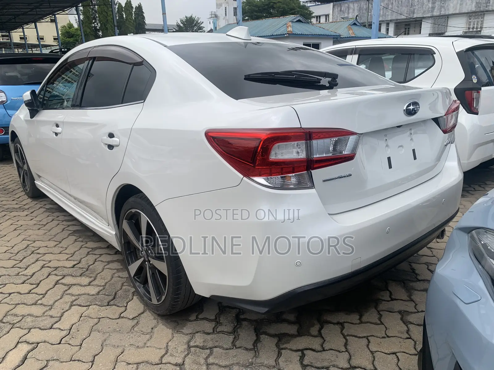 Subaru Impreza 2.0i Limited AWD 2017 White