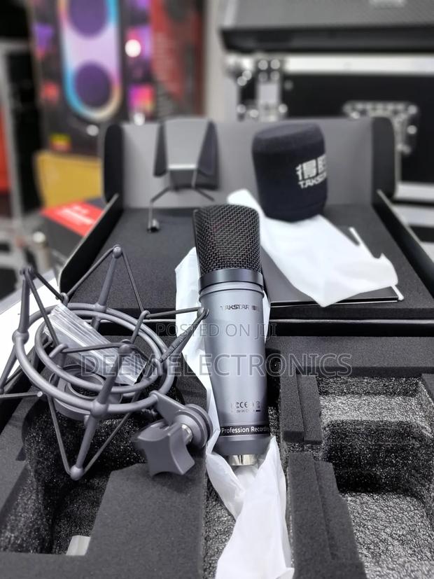 Studio Microphone - main view