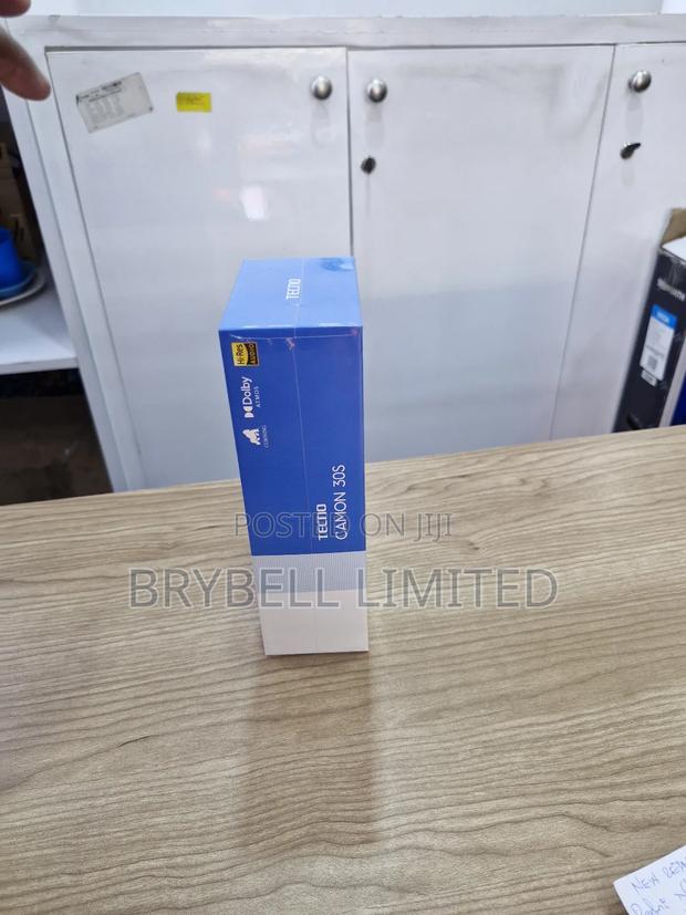 New Tecno Camon 30S 128 GB Black - thumbnail 3