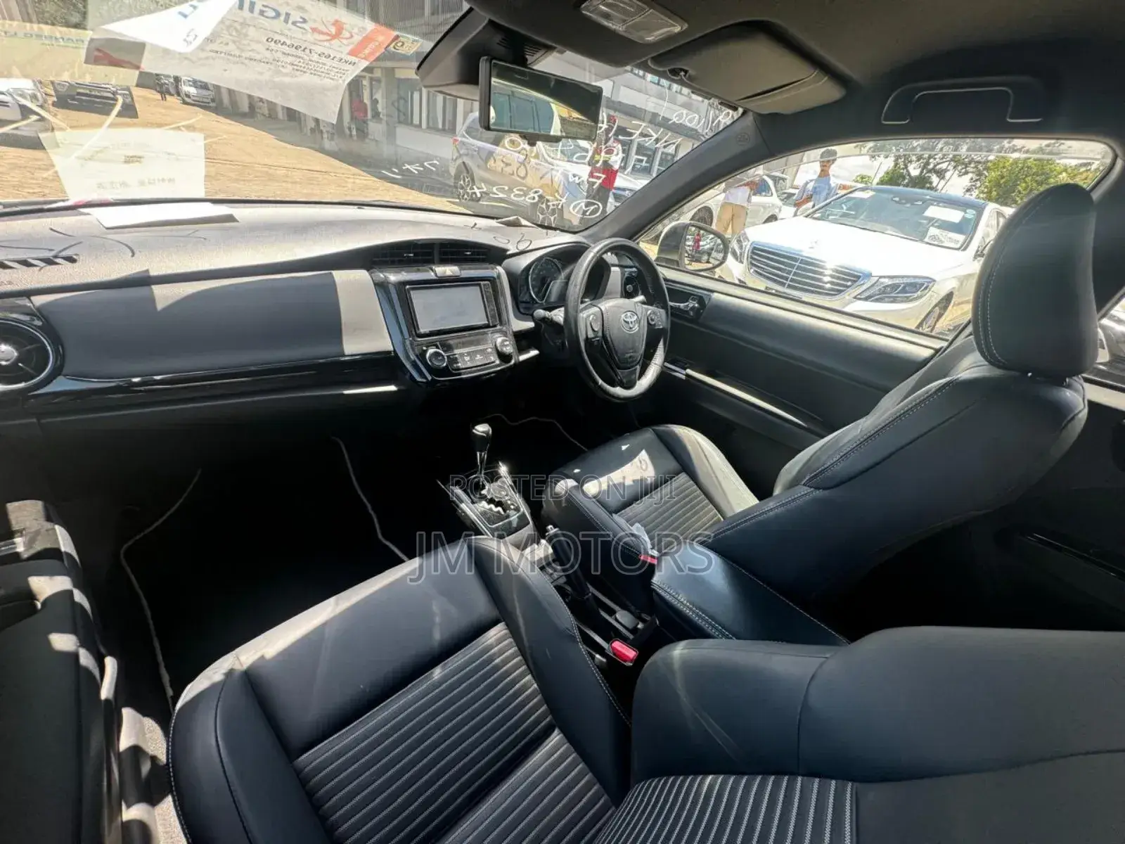 Toyota Corolla Fielder 2018 White