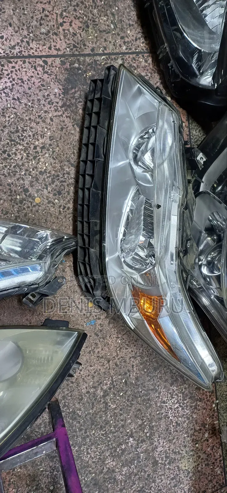 Honda Stream 2010 -2012 Xenon Headlight