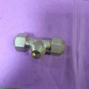 10/12 to 5/8 Tee Joint