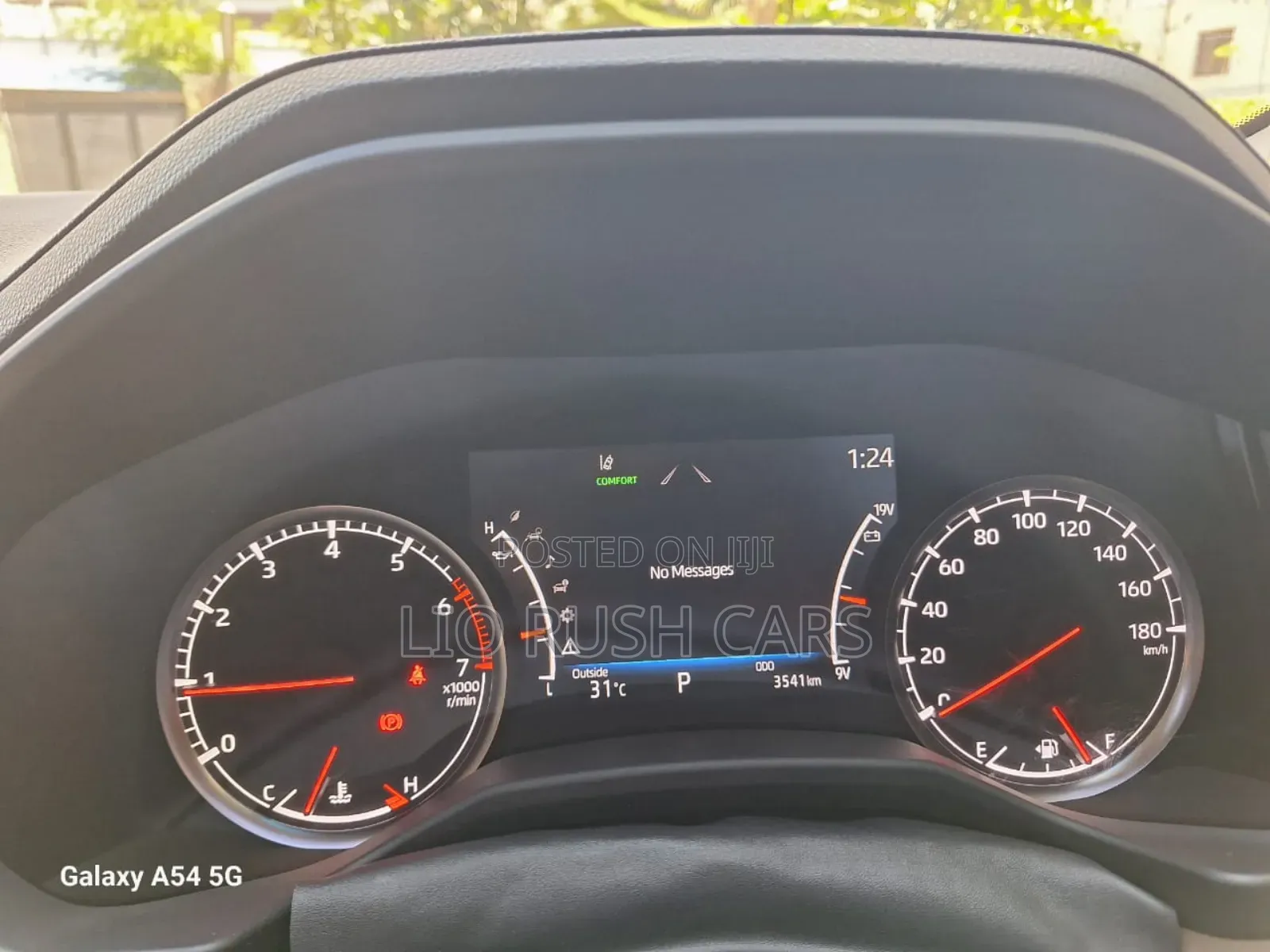 Toyota Land Cruiser 2023 White