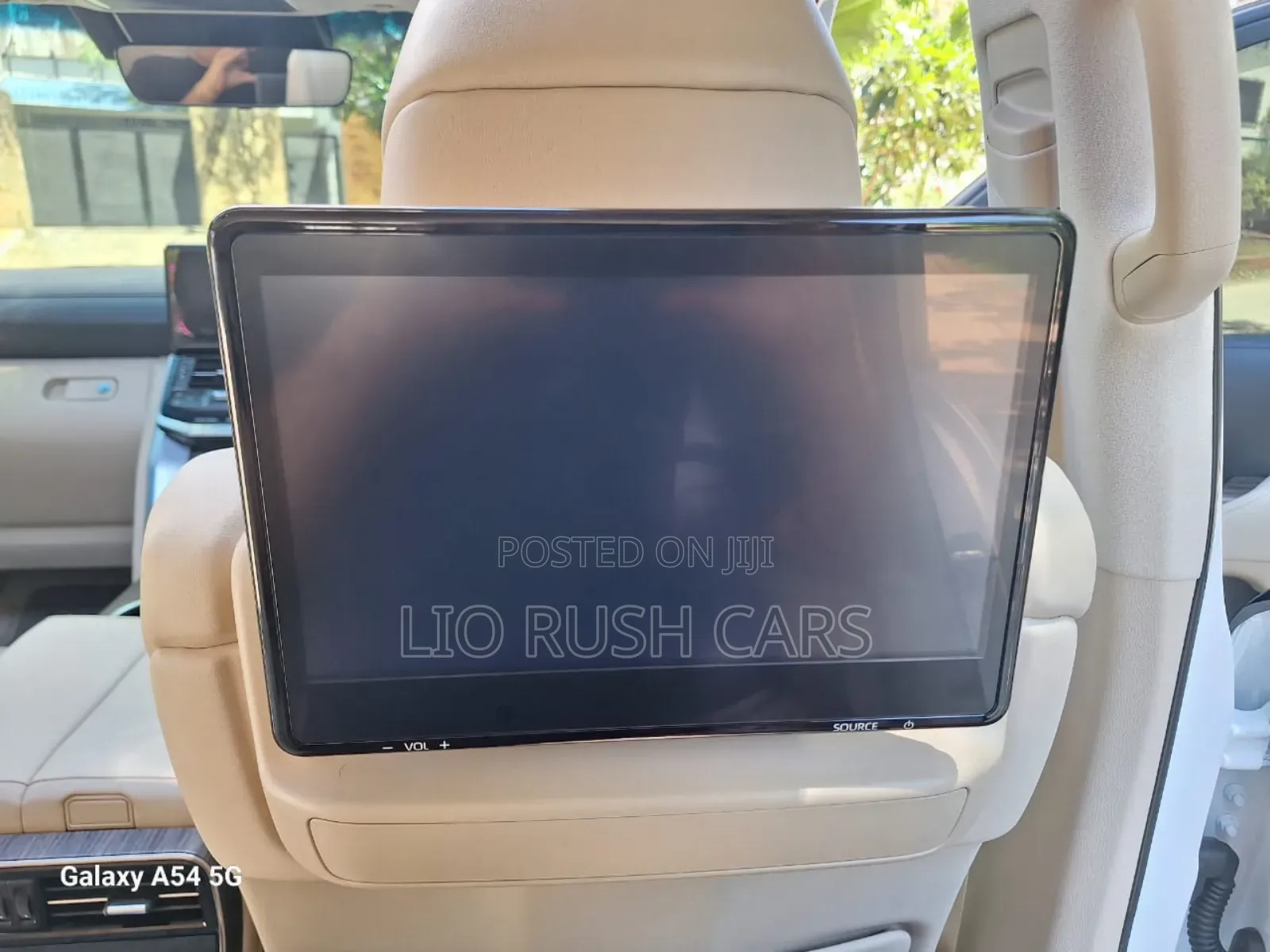 Toyota Land Cruiser 2023 White