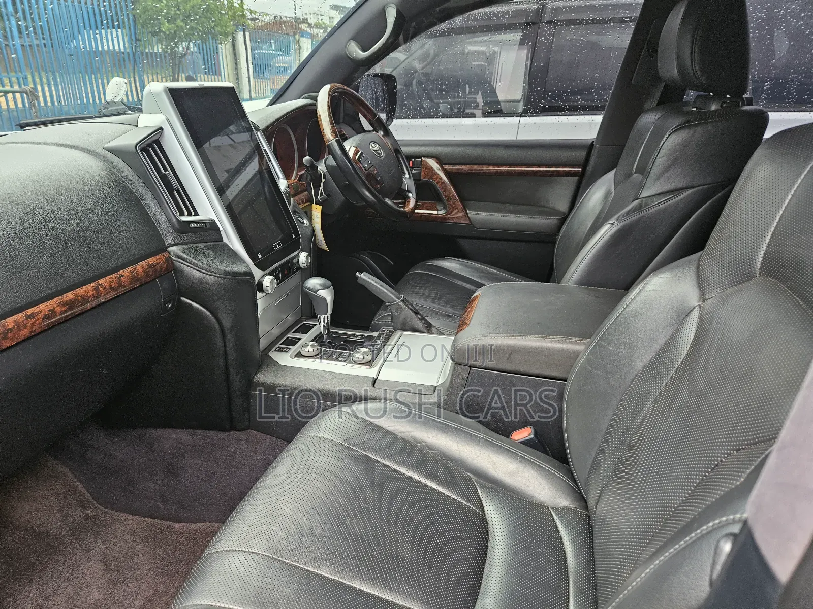 Toyota Land Cruiser 2017 Silver