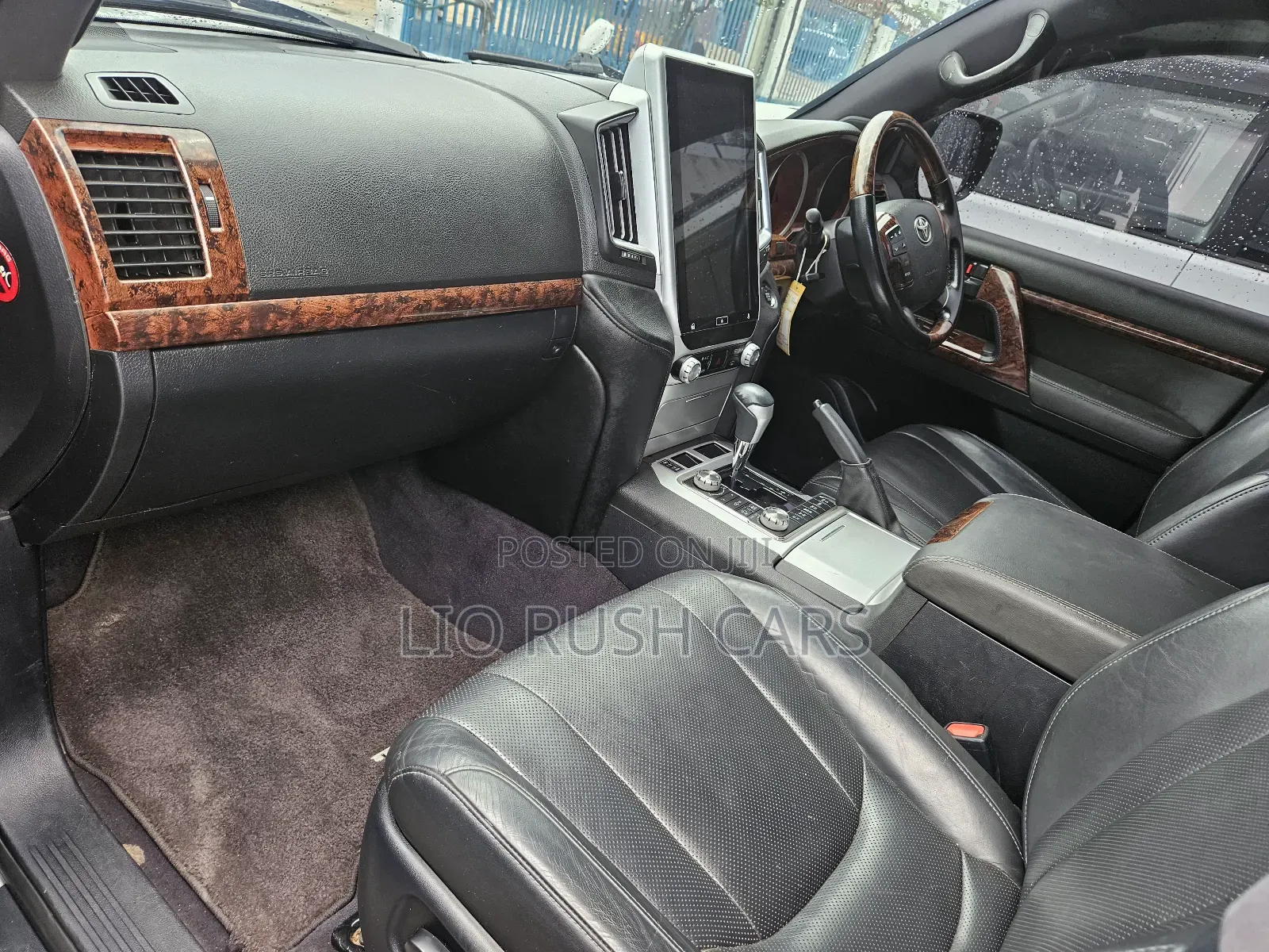 Toyota Land Cruiser 2017 Silver