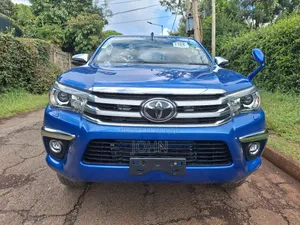 Toyota Hilux 2018 Blue