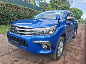 Toyota Hilux 2018 Blue