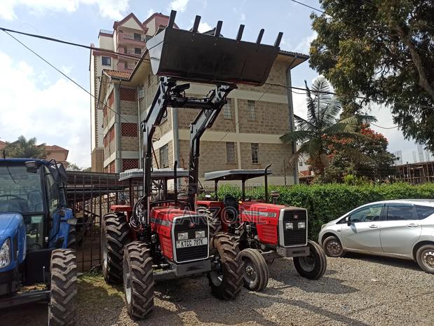Brand New Massey Ferguson 385 Plus Front Loader - thumbnail 2
