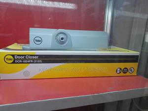 Yale Door Closer - thumbnail 2