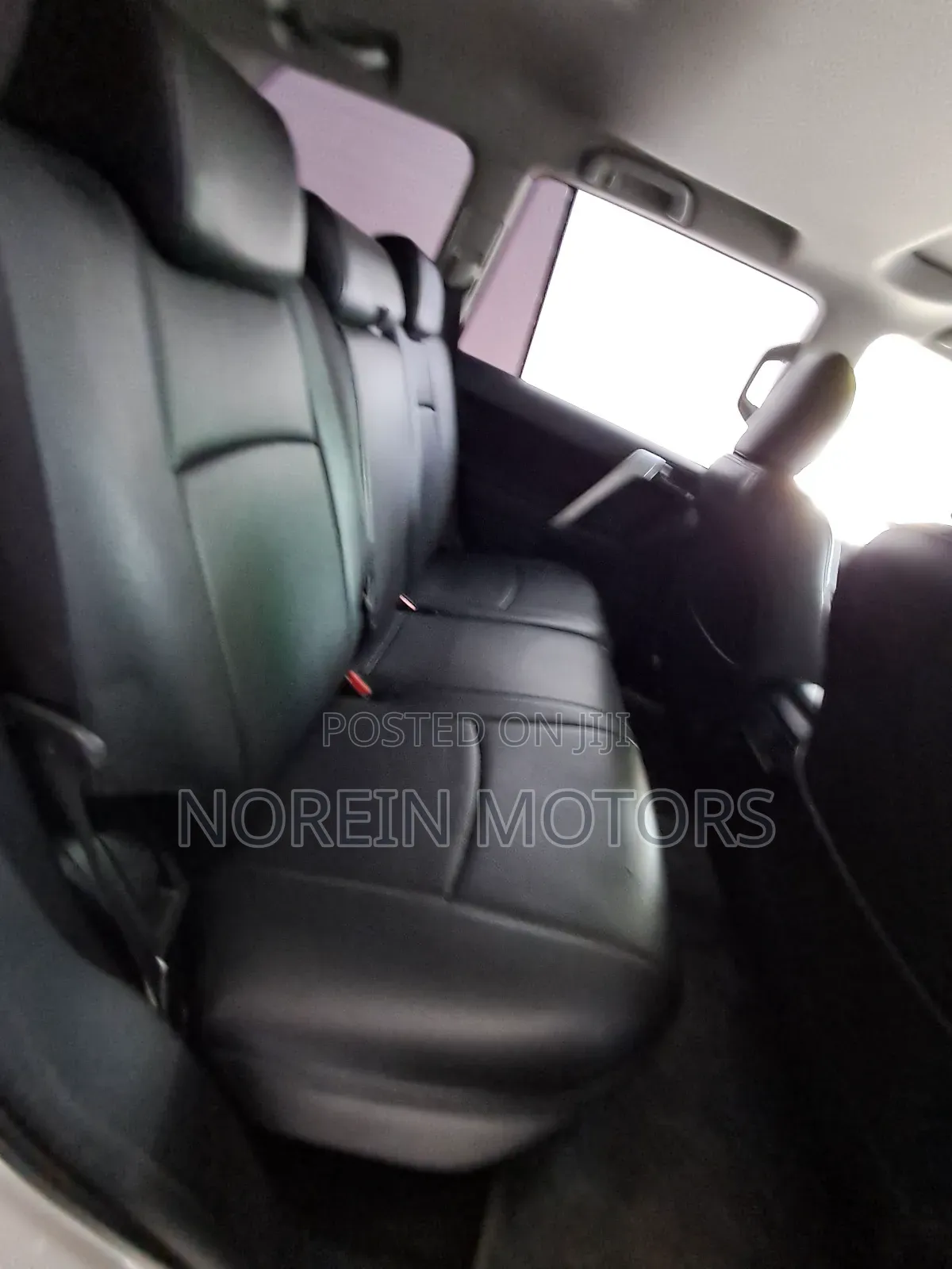 Toyota Land Cruiser Prado 2.8 2017 White
