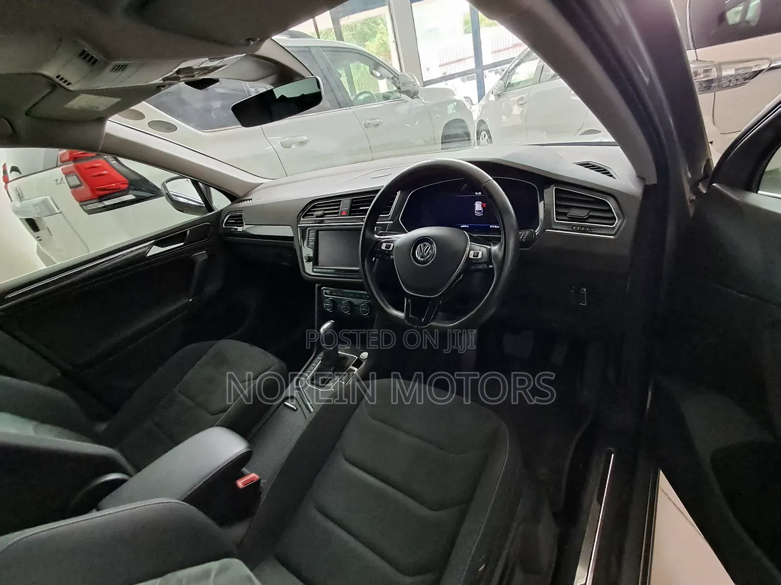 Volkswagen Tiguan 2017 Gray