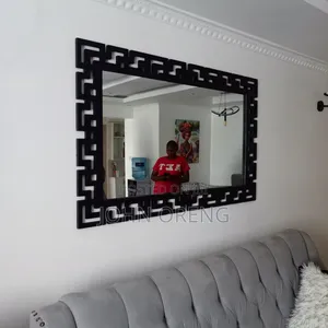 Varsage Wall Mirror