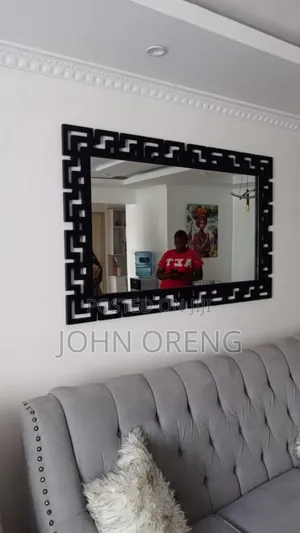 Varsage Wall Mirror