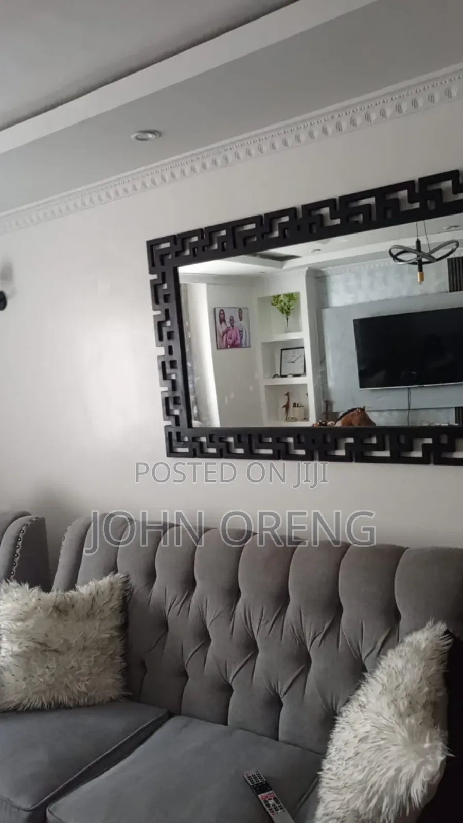 Varsage Wall Mirror