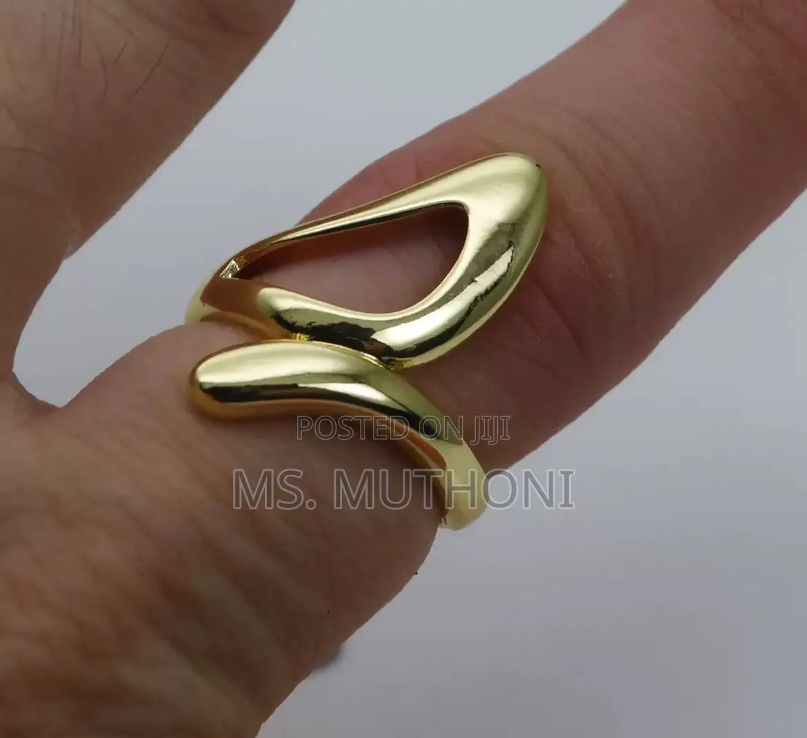 A Pair Chunky Rings