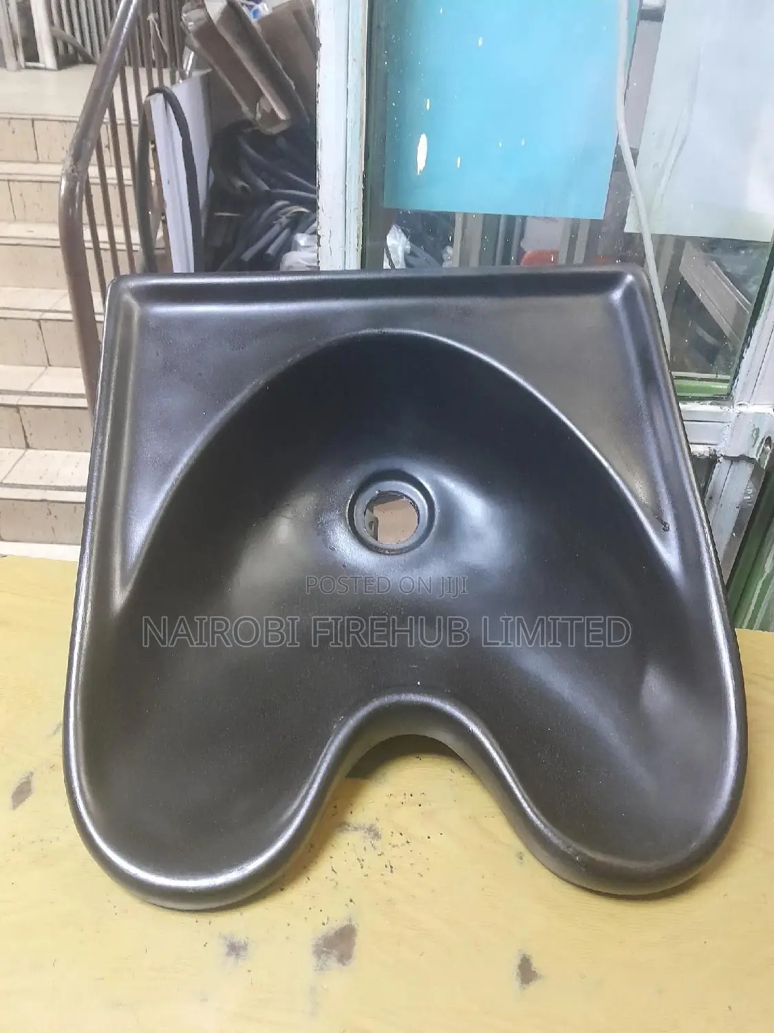 Saloon Sinks Made Of Fibre