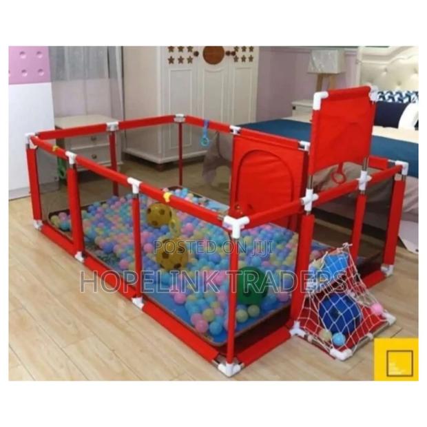 Rectangular Playfence, - main view