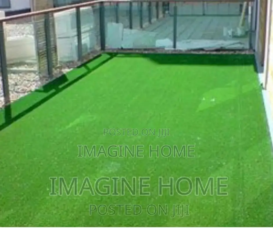 Artificial Green Grass Carpet Classy Green Color
