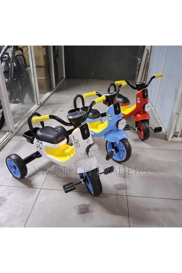 Kid's Tricycles With Lights and Melodies - main view