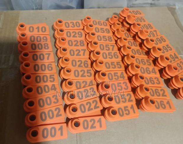 100pcs Sheep/Goat Ear Tags New
