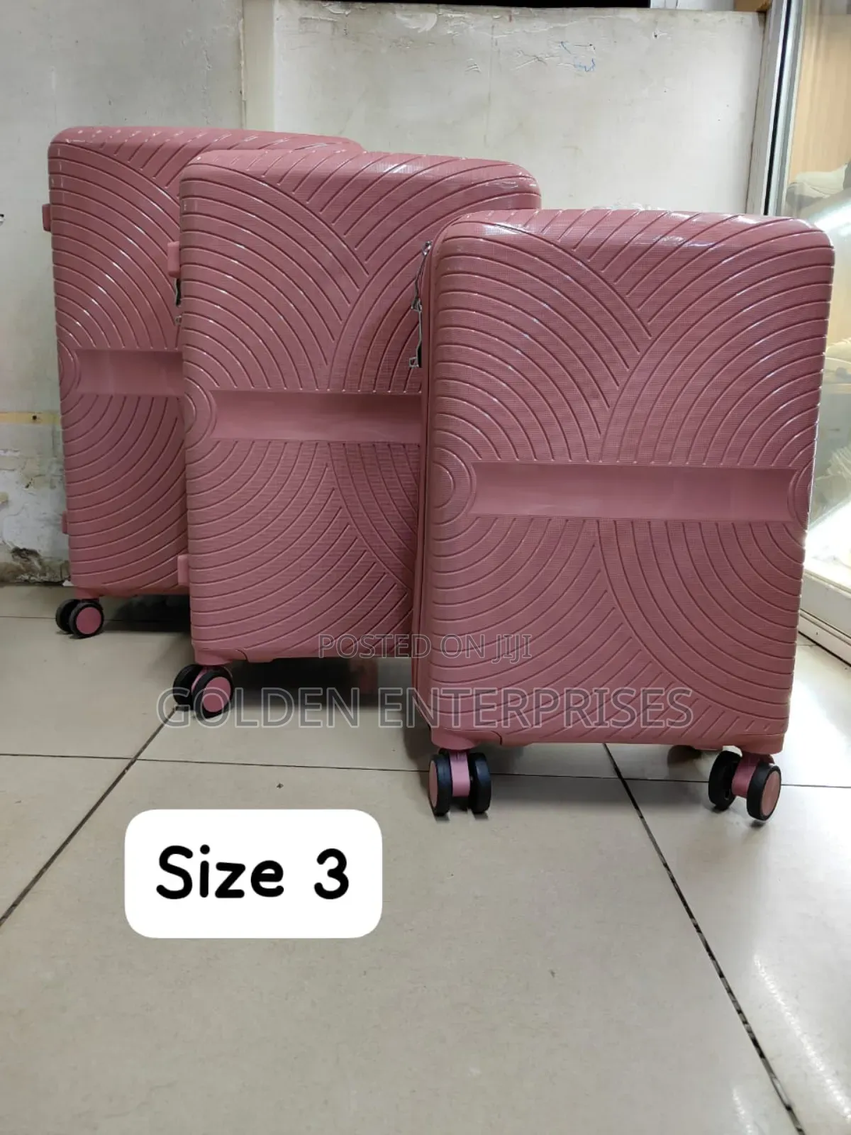 3 in 1 Unbreakable Double Zip Rubber Suitcase, Size 3