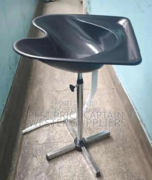 Salon Sink - main view