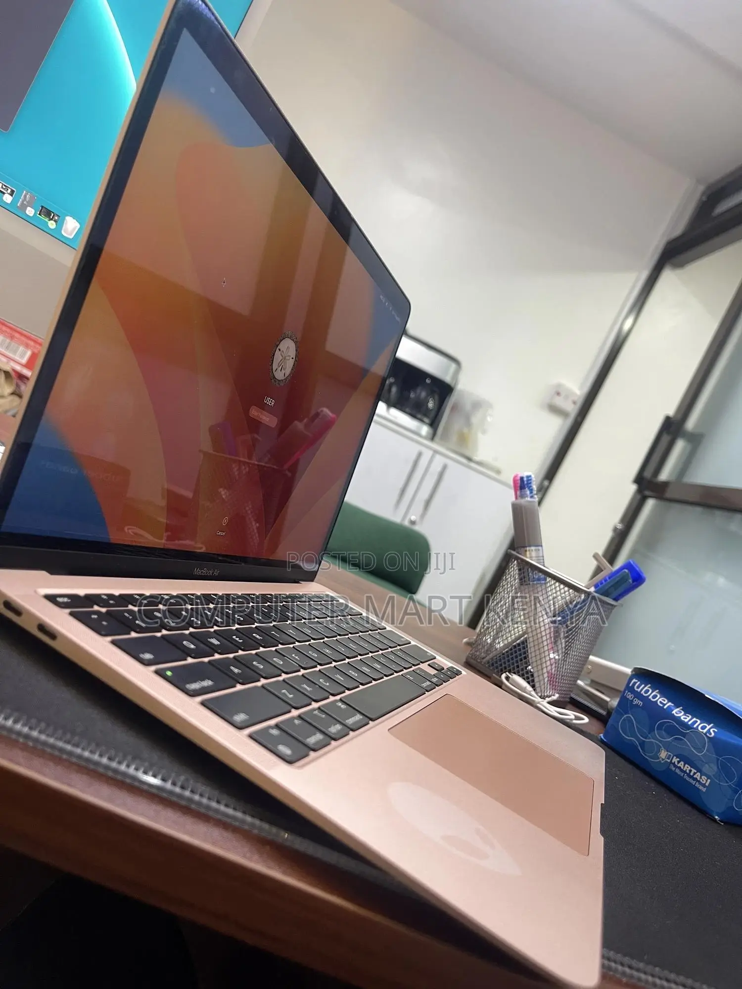 Laptop Apple MacBook Air 8GB Apple M1 SSD 512GB