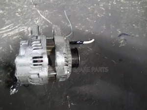 Daihatsu Mirra Alternator