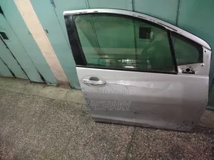 Front Door Vitz 2015