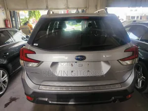 Subaru Forester 2018 Silver