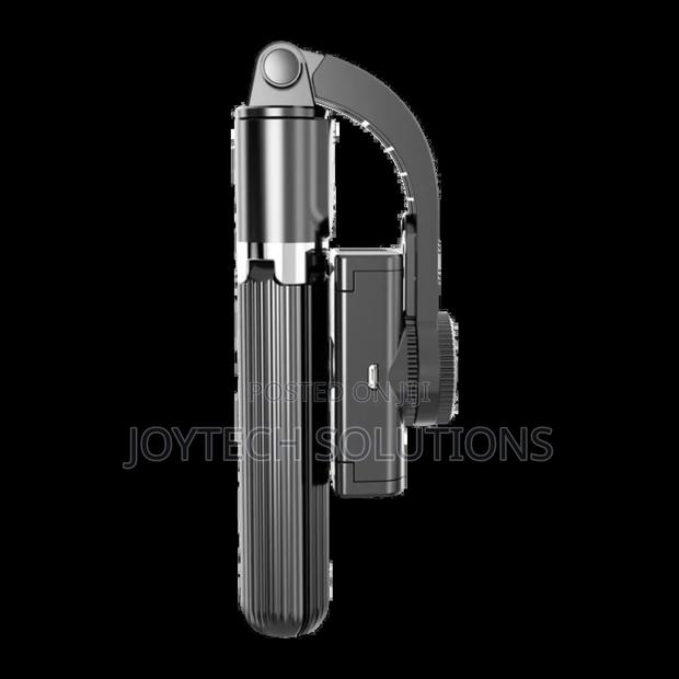 Smart Stabilizer Gimbal Selfie Tripod Stand