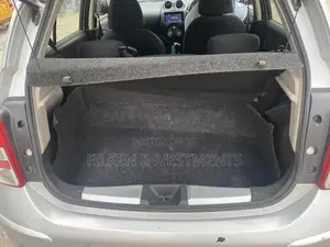 Nissan March 1.2 AWD 2013 Silver