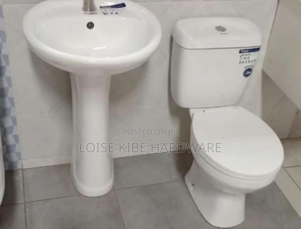 New Brand Blossom Wc Toilet Full Seat Available