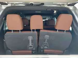 Toyota Land Cruiser 2015 Silver
