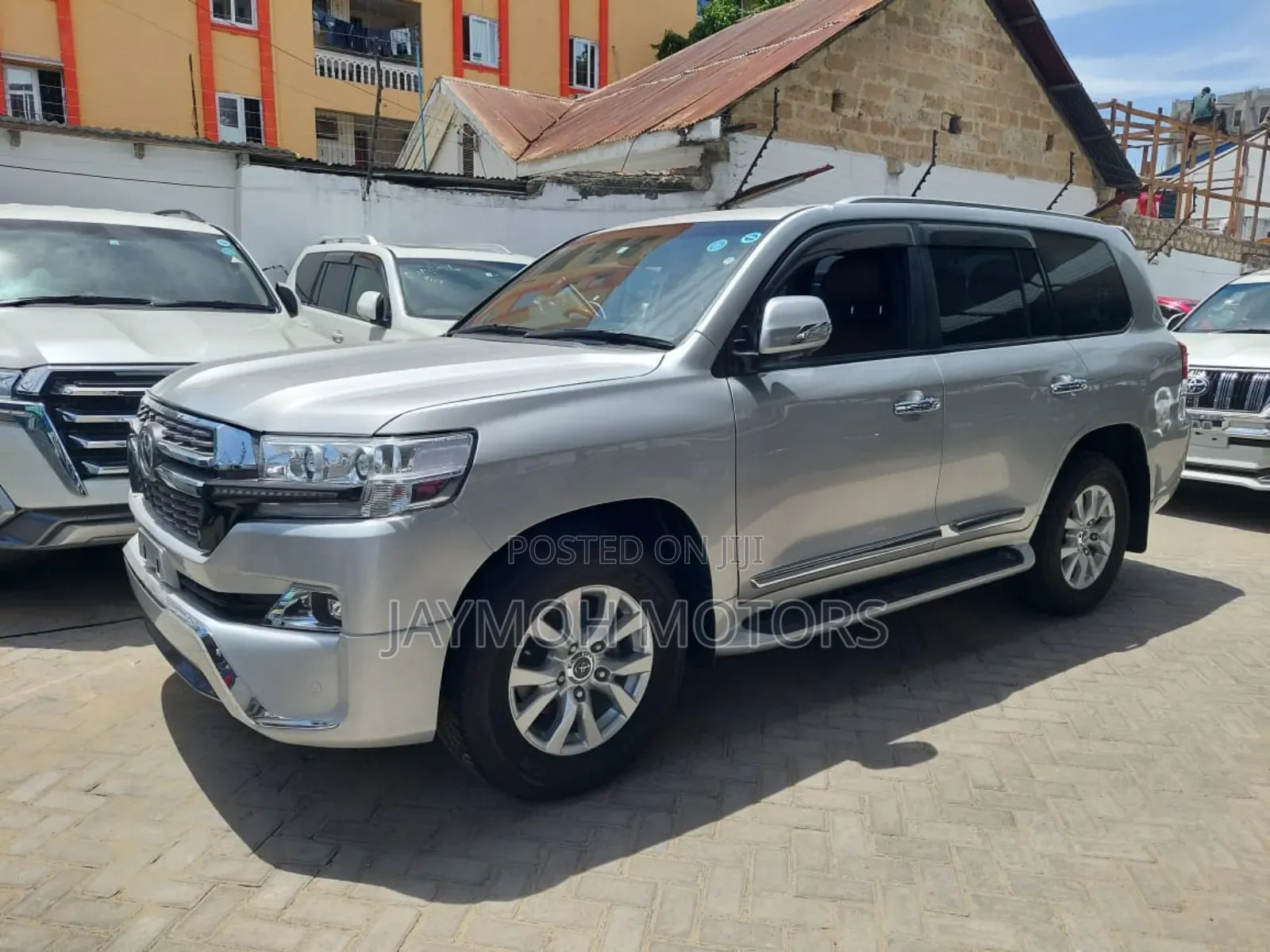 Toyota Land Cruiser 2015 Silver