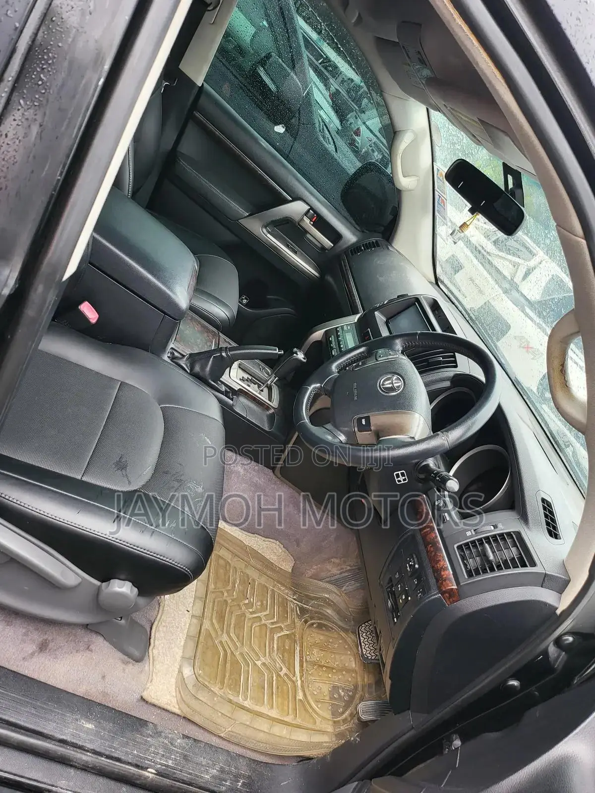 Toyota Land Cruiser 2013 Black