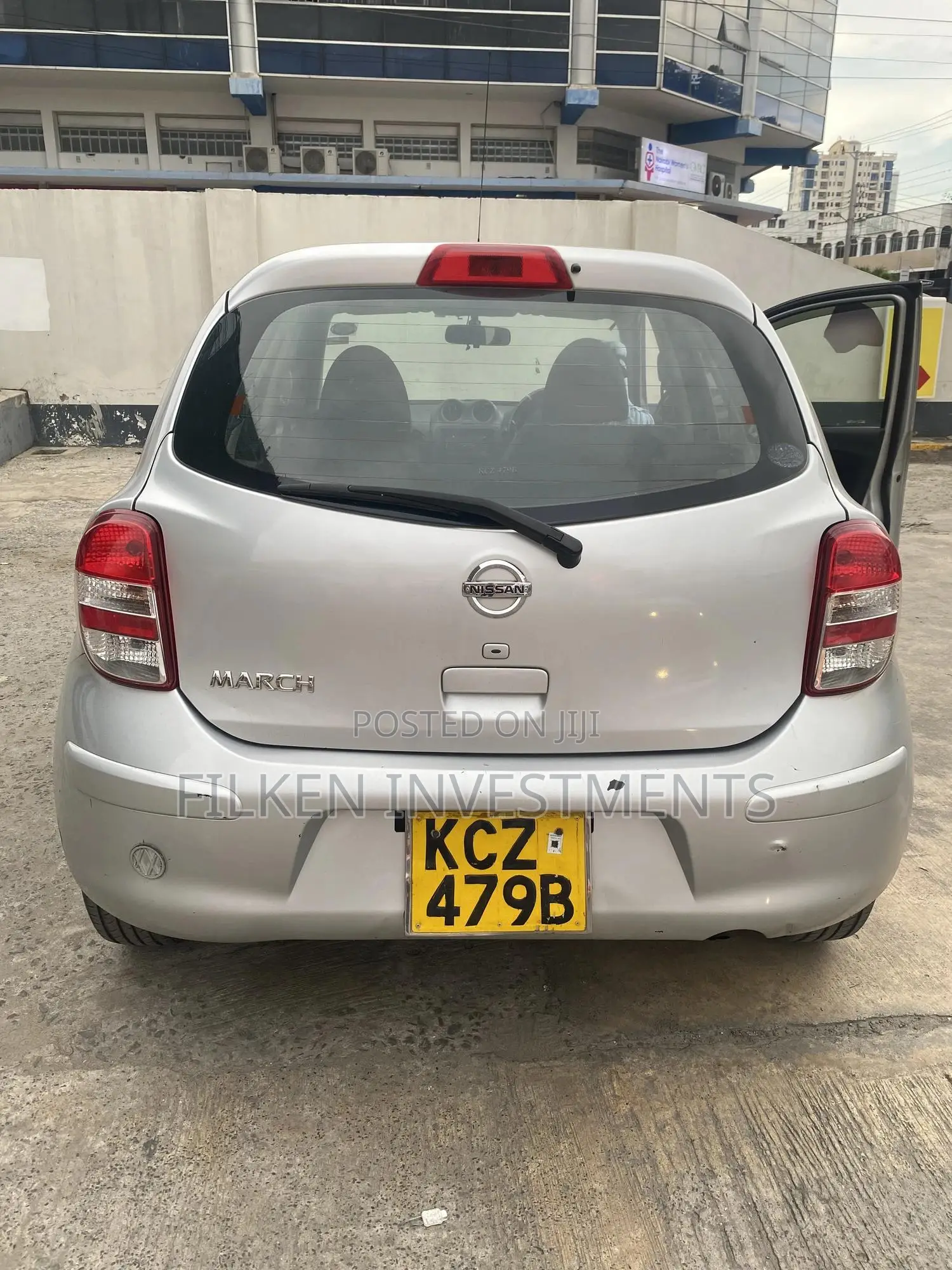 Nissan March 1.2 AWD 2013 Silver