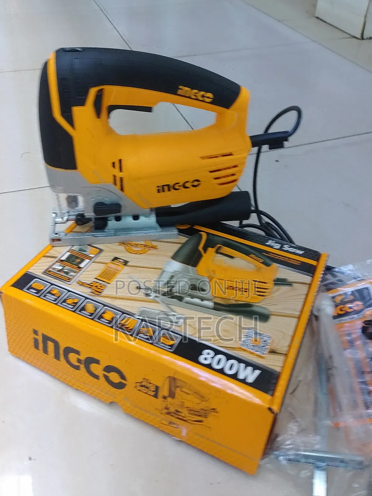 INGCO 800W Jigsaw With Speed Control and 5 Blades