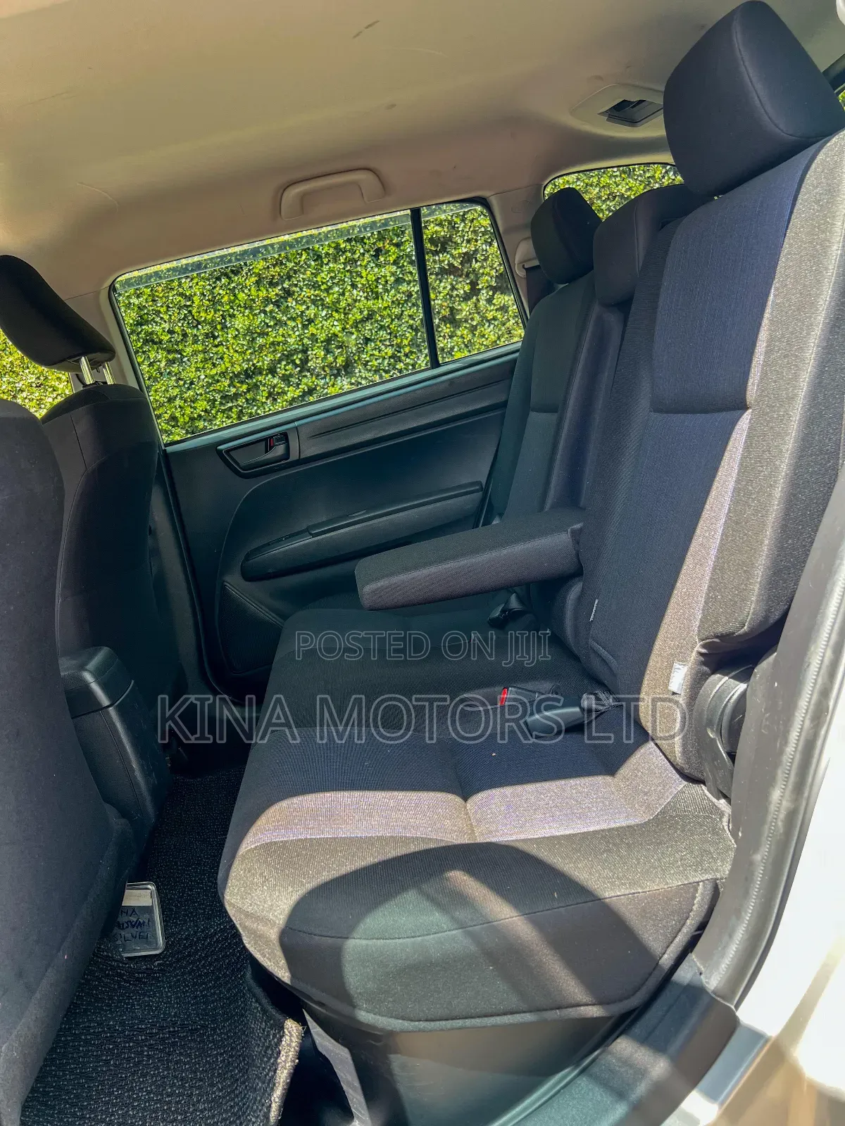 Toyota Corolla Fielder 1.5 Hybrid FWD 2018