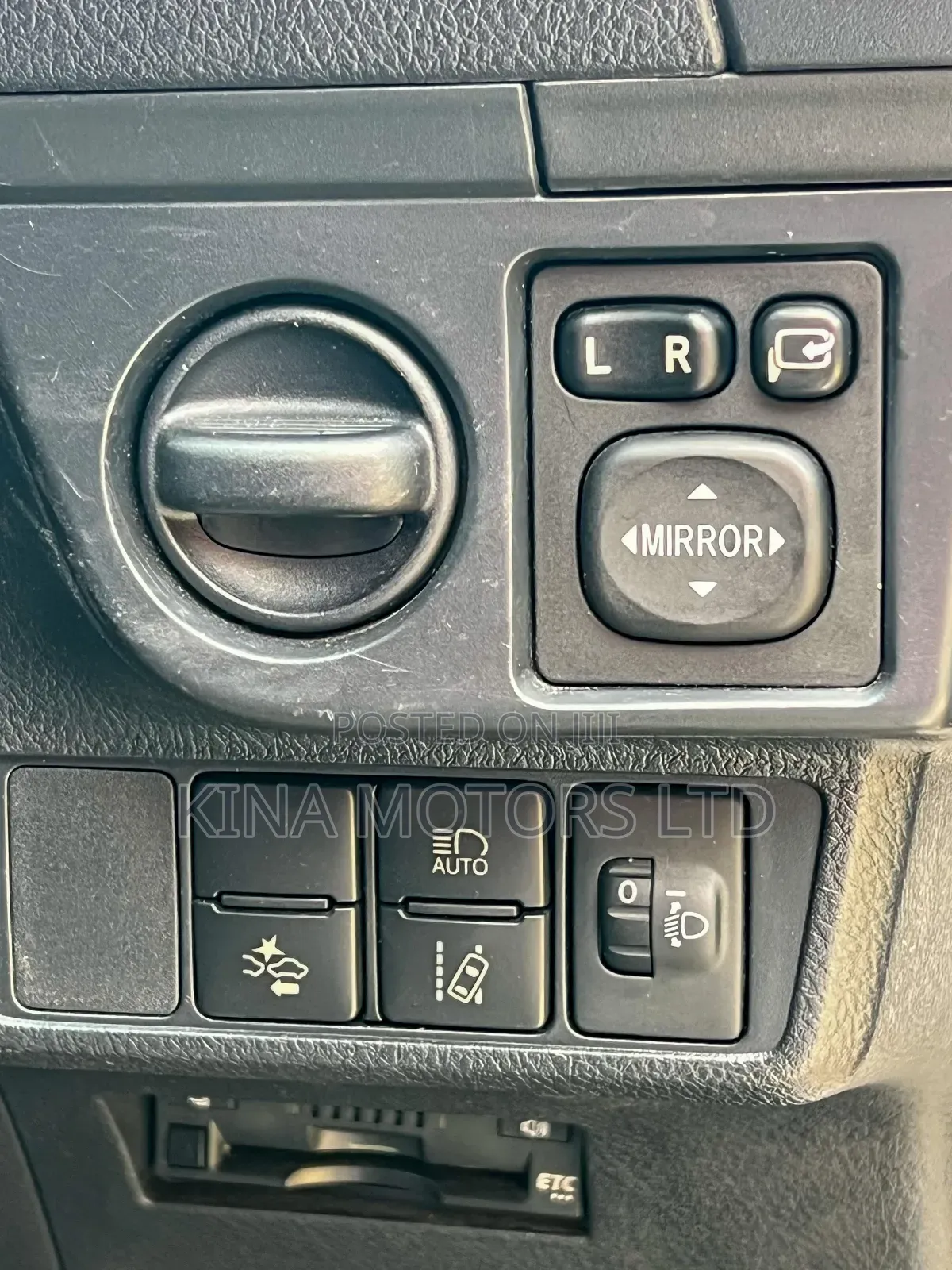Toyota Corolla Fielder 1.5 Hybrid FWD 2018