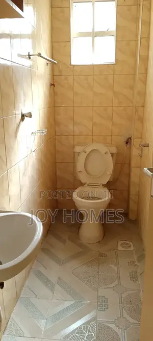 3bdrm Apartment in Madaraka for rent