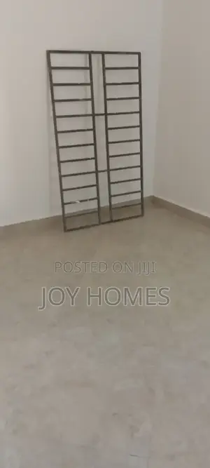 3bdrm Apartment in Nairobi West for rent