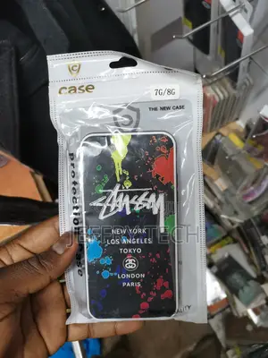 Silicon Flower Light Back Cover for iPhone 7/8 G Multicol