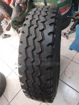 315/80 R22.5 Sportrak Tyres