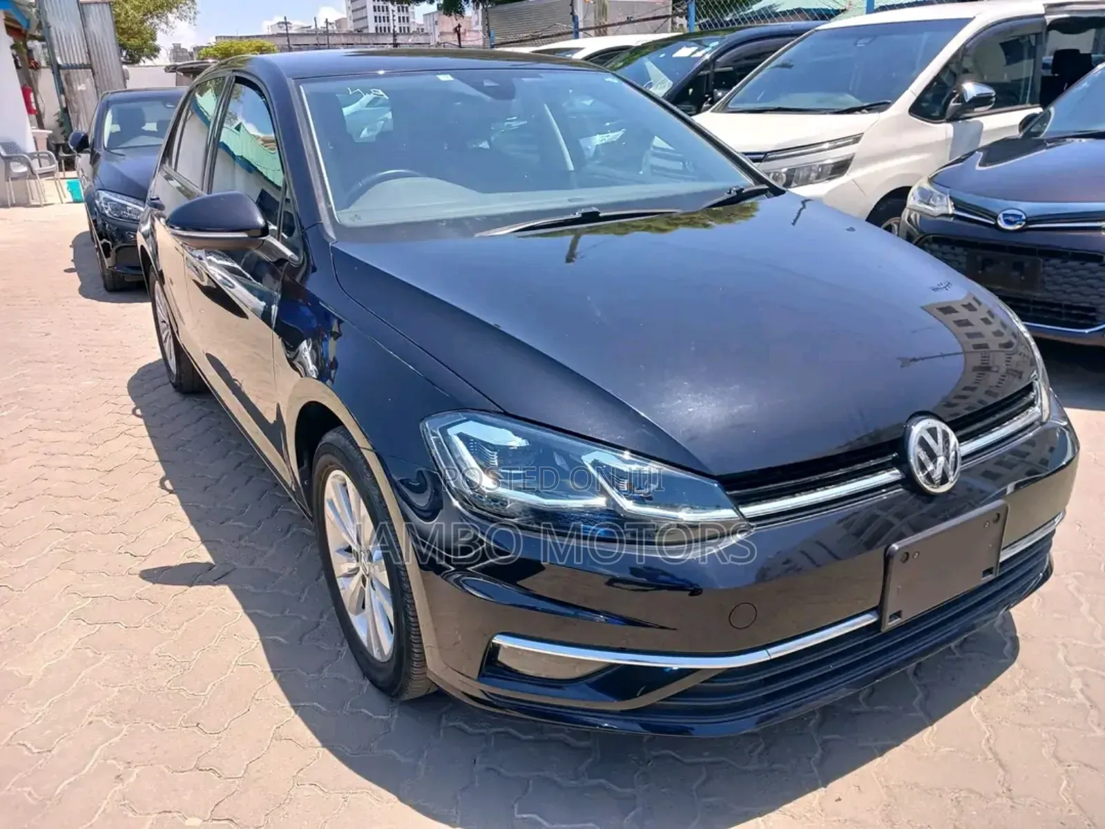 Volkswagen Golf TSI S FWD 2018 Black