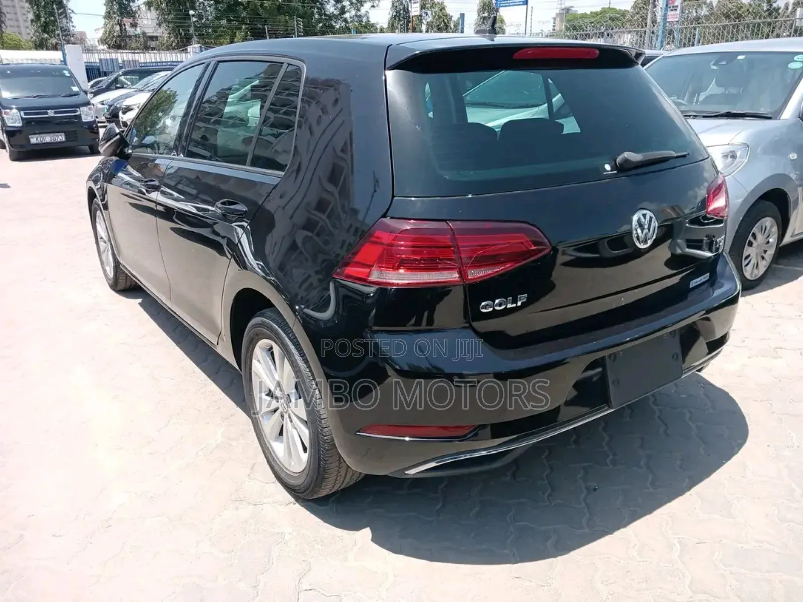 Volkswagen Golf TSI S FWD 2018 Black