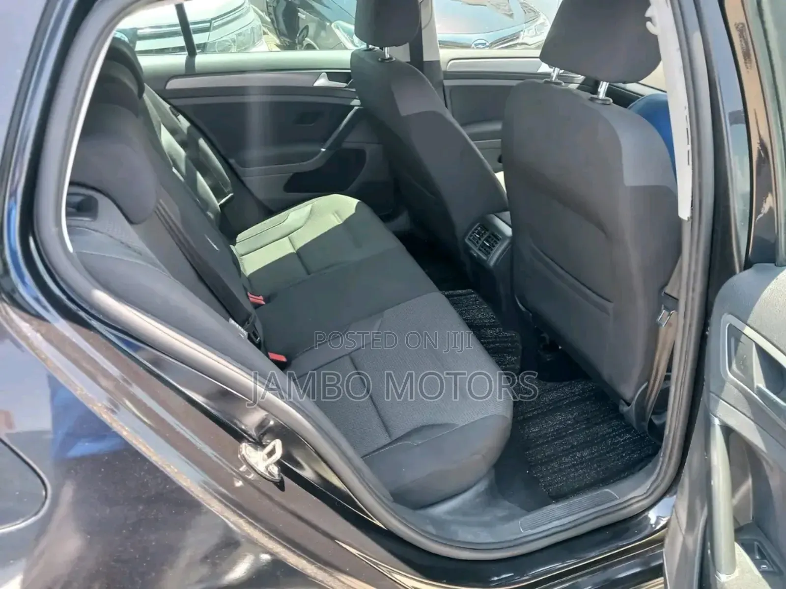 Volkswagen Golf TSI S FWD 2018 Black